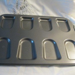 2 Country Baker Baking Pans.  Cake / PopSicles Shape Pans